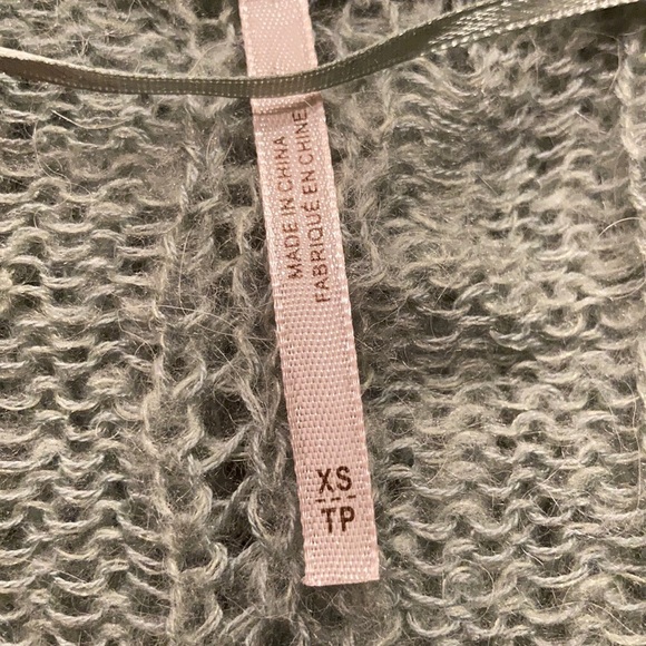 Free People Angel Soft Sweater NWT - Picture 6 of 7